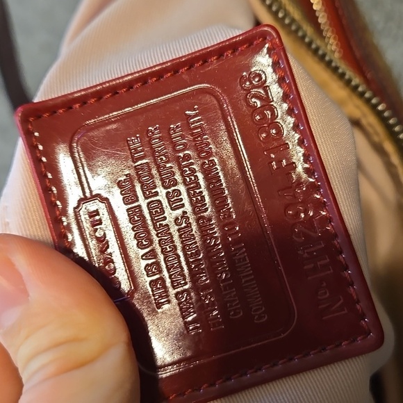 Vinyage Coach H1294-F18926 Crossbody Logo  Bag with Adjustable Strap - Picture 11 of 12